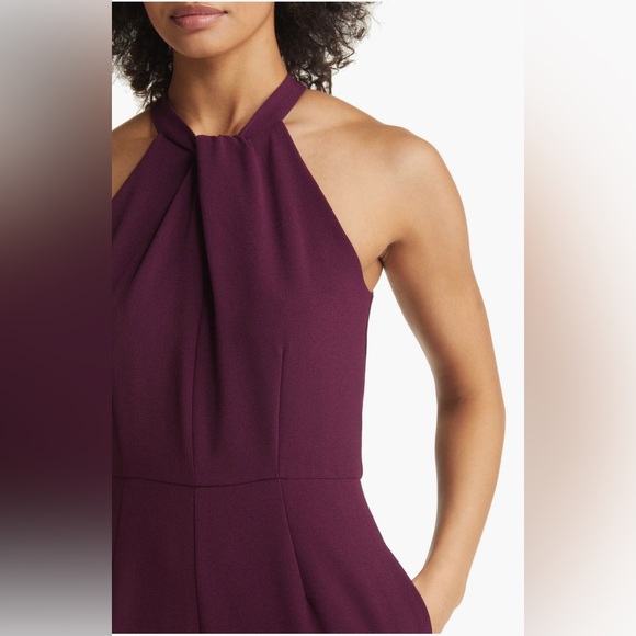 New Julia Jordan Halter Neck Wide Leg Jumpsuit - Picture 4 of 8